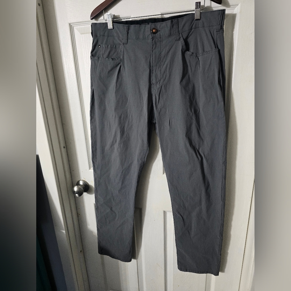 Men's Denali Travel Pants Sz 36/30 - Picture 2 of 6